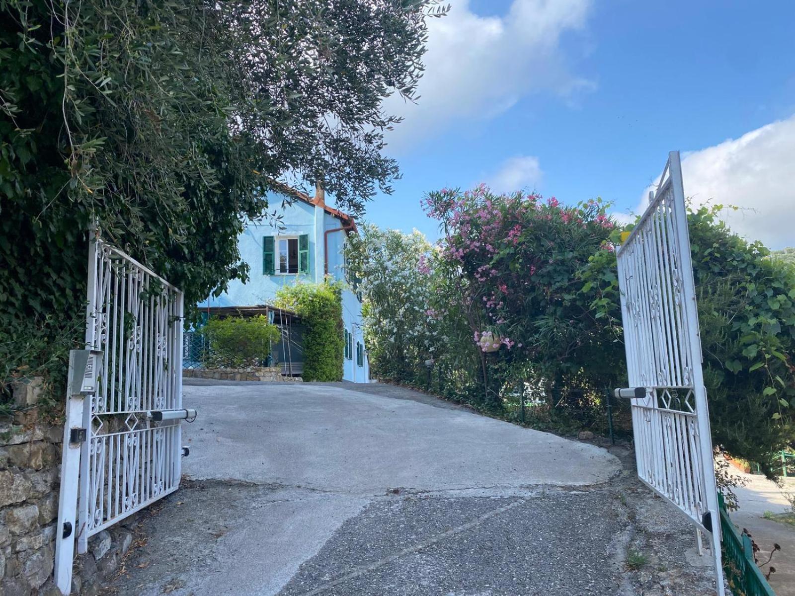 Villa Casa Elvira Imperia Esterno foto